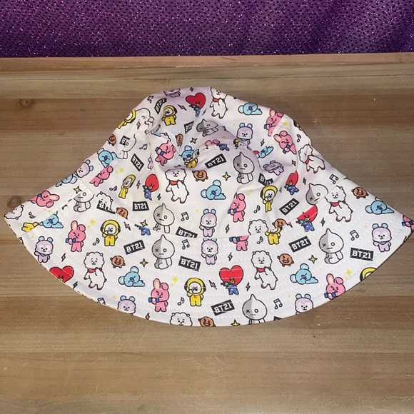 BT21 Accessories - BT21 BUCKET HAT